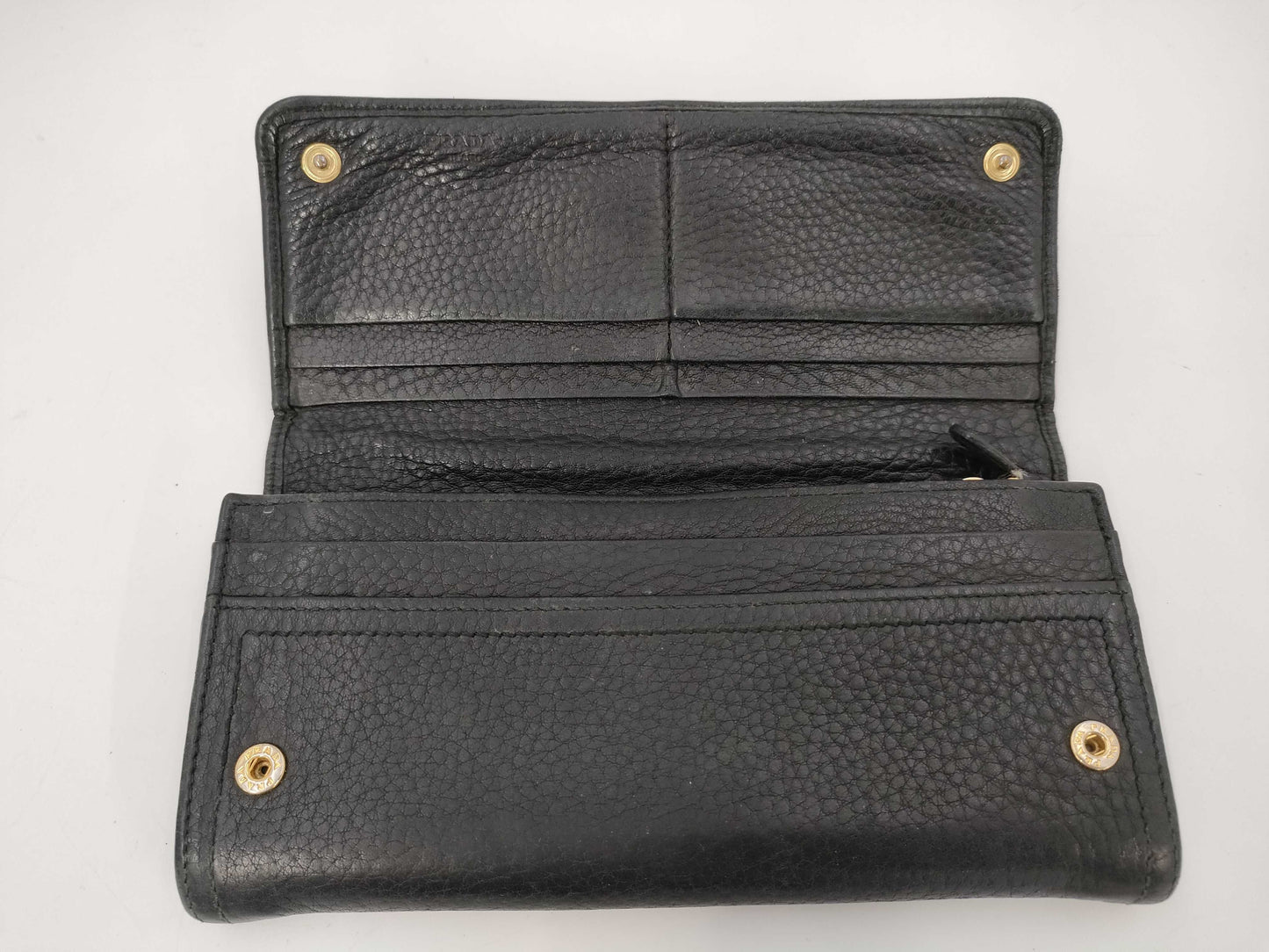 PRADA Louis Vuitton/Prada wallet set