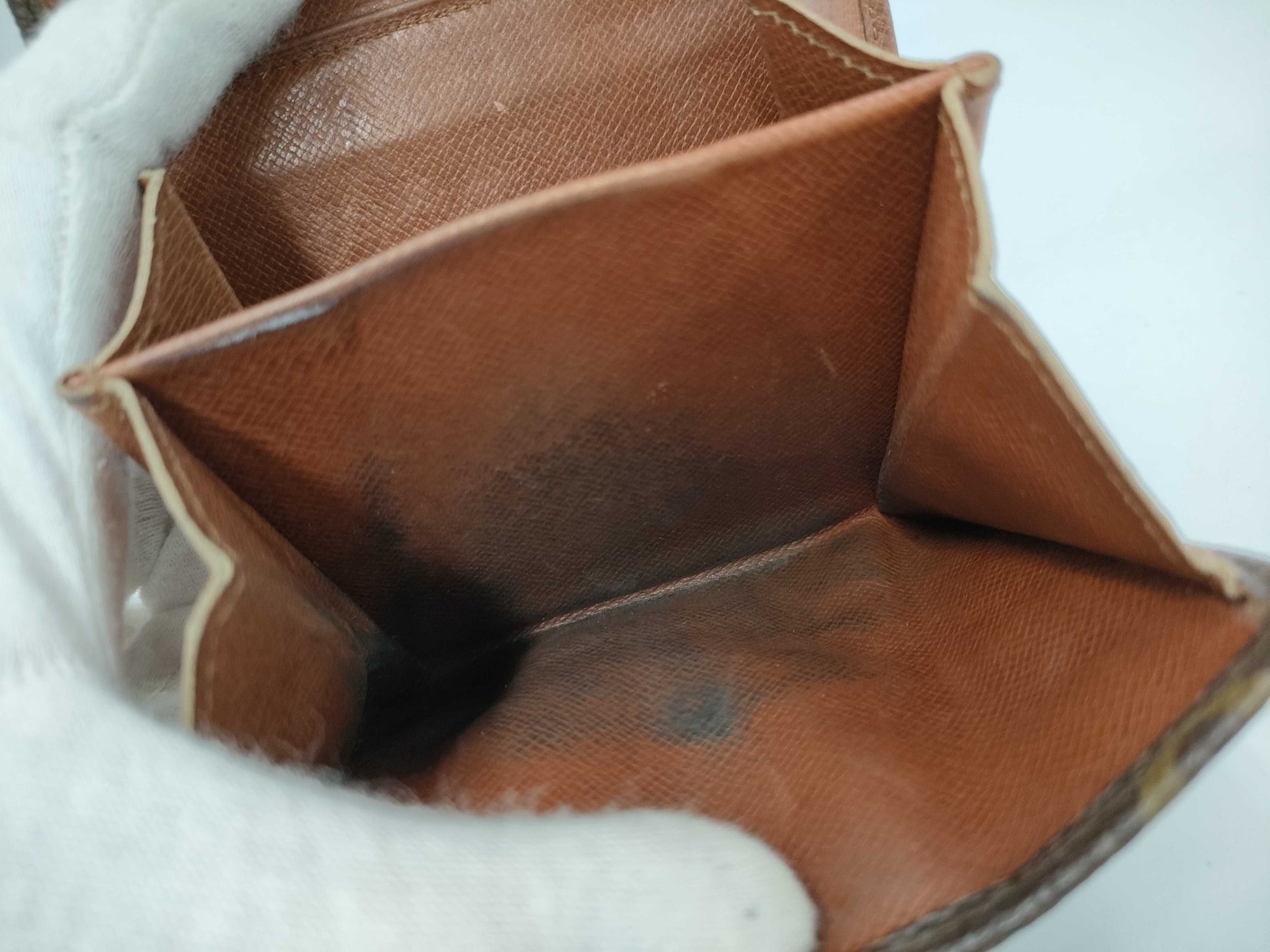 LOUIS VUITTON Monogram Bifold Wallet*1 Wallet