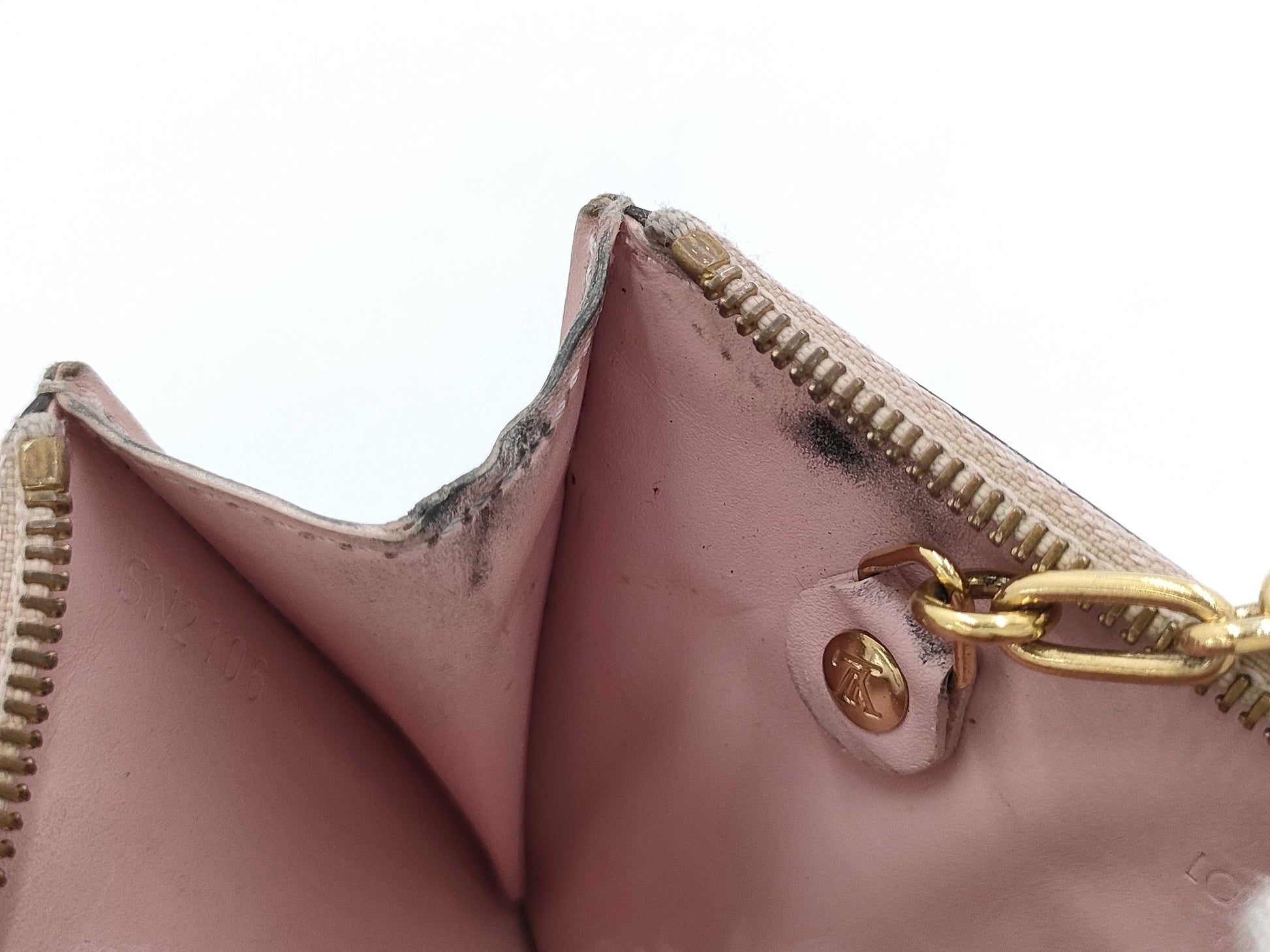 LOUIS VUITTON Vernis M61286 Pochette Cle NM PK Coin Case