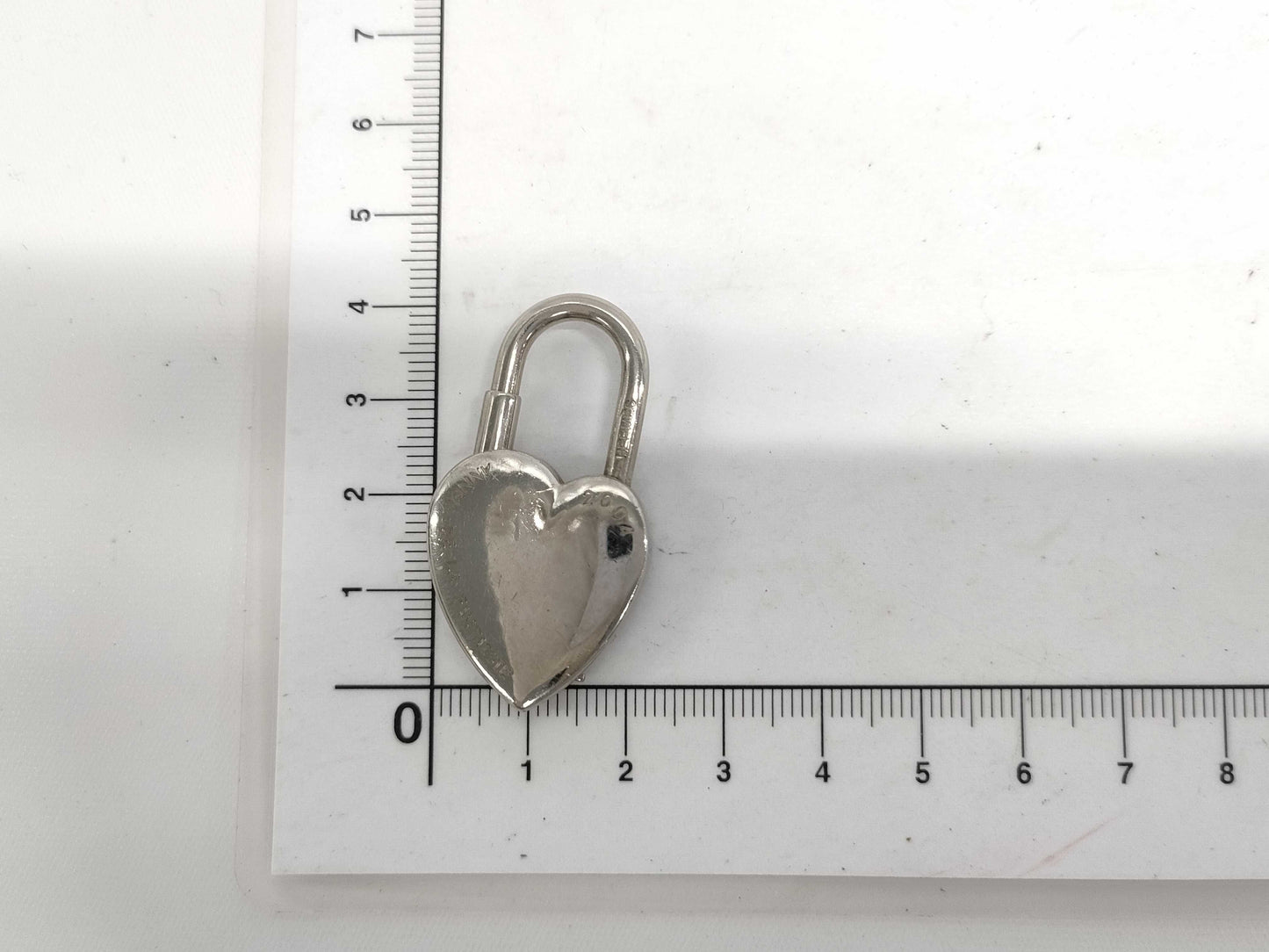 HERMES Viviride Heart Cadena 2004 Other Accessories