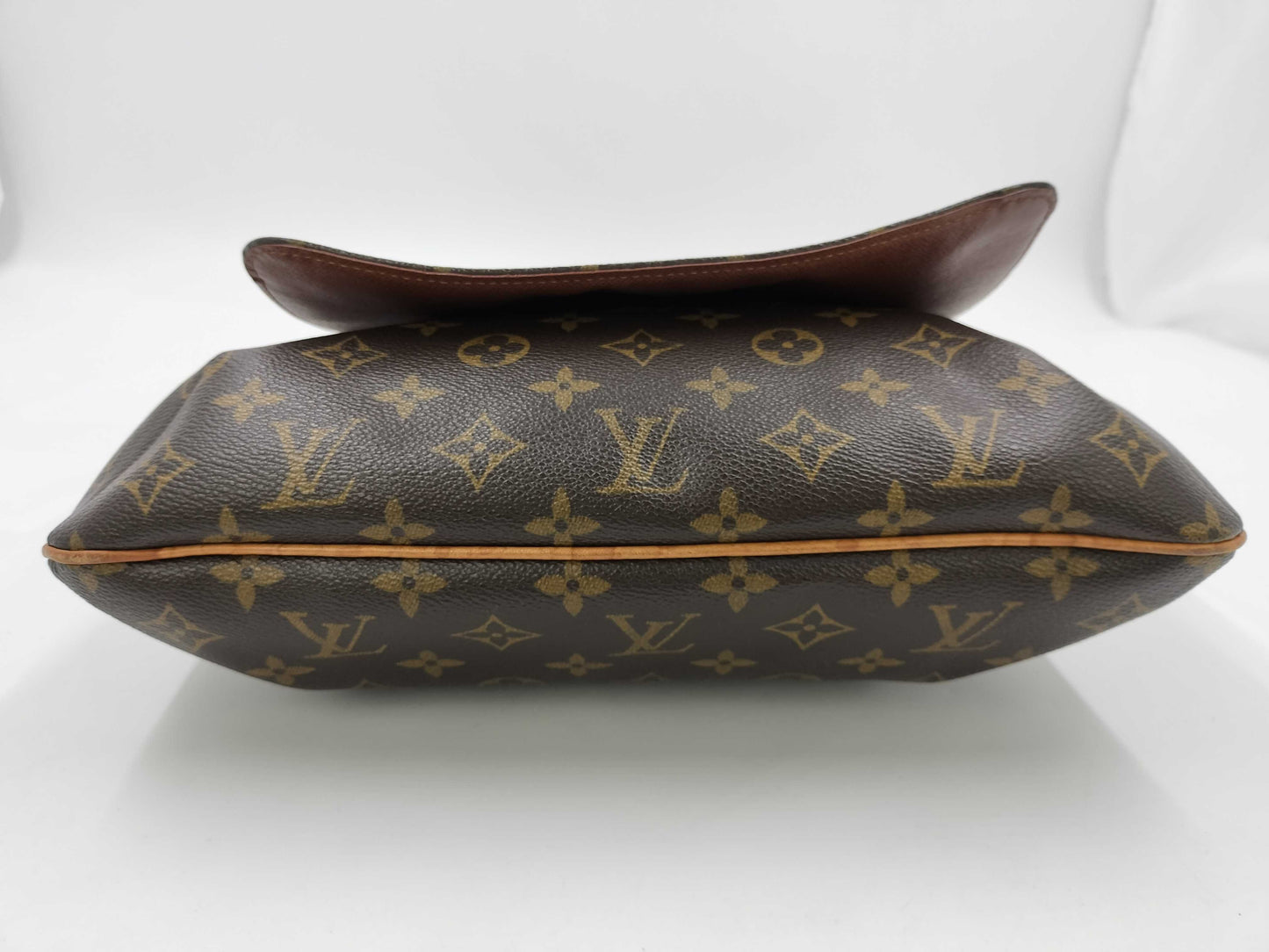 LOUIS VUITTON Monogram Musette Salsa Shoulder Bag
