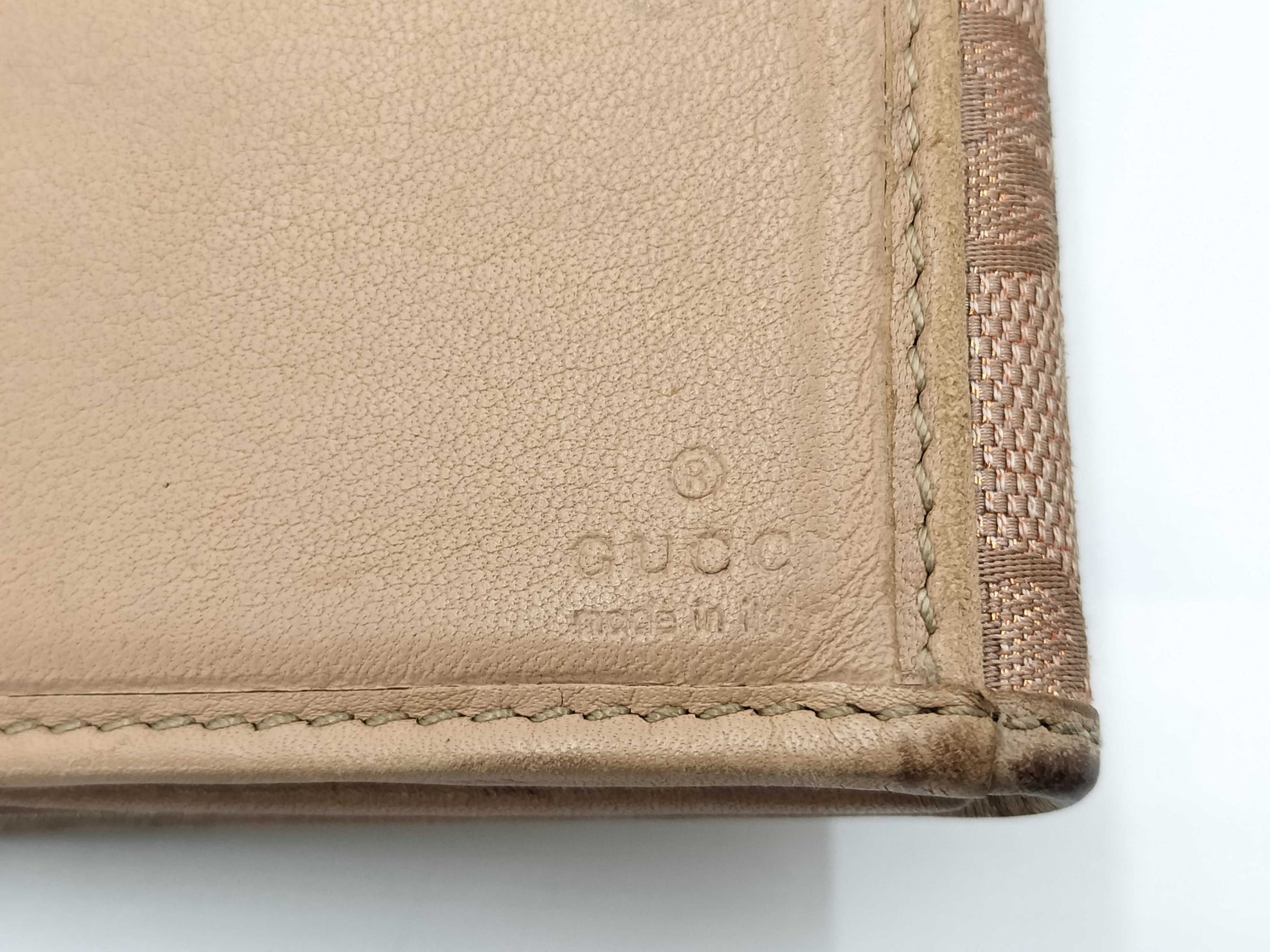 GUCCI GG Supreme Supreme Leather Long Wallet 410100/Lovely Heart 245723 Wallet