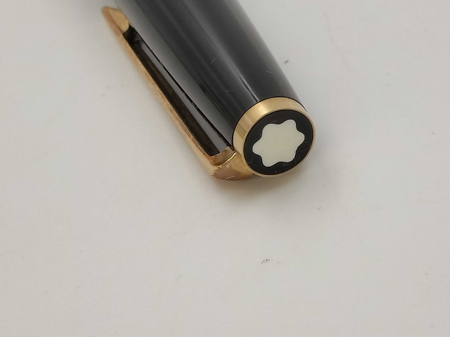 MONTBLANC 585 Pen/Fountain Pen