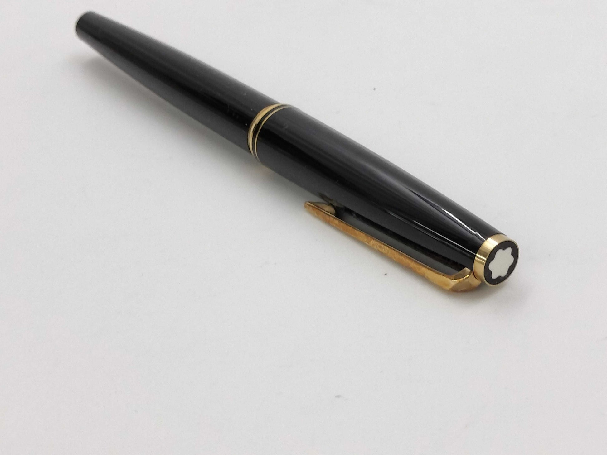 MONTBLANC 585 Pen/Fountain Pen