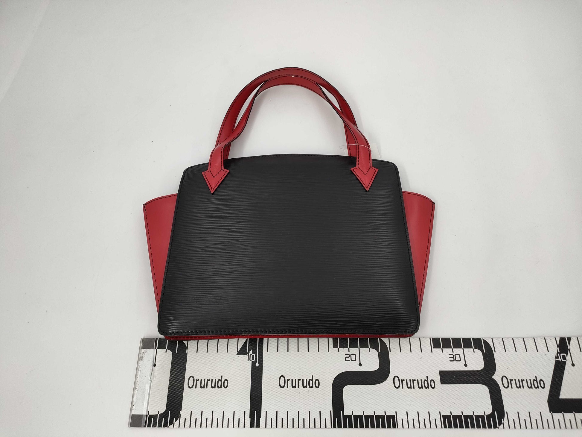 LOUIS VUITTON Epi Varenne handbag