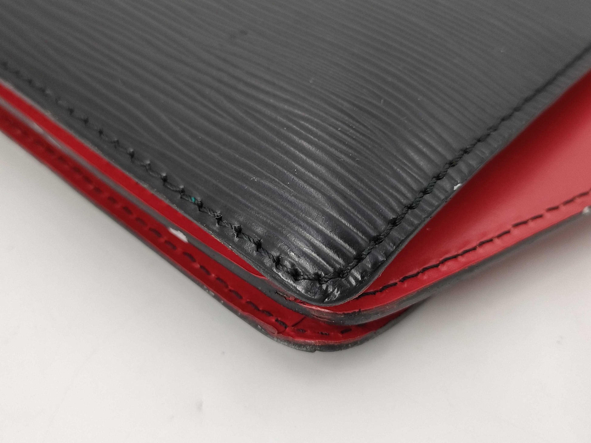 LOUIS VUITTON Epi Varenne handbag