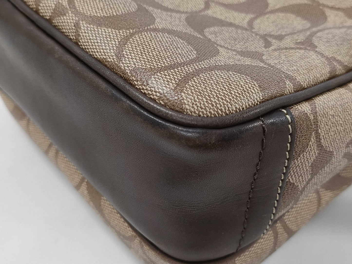 COACH Signature Coach Shoulder 70078 Shoulder Bag