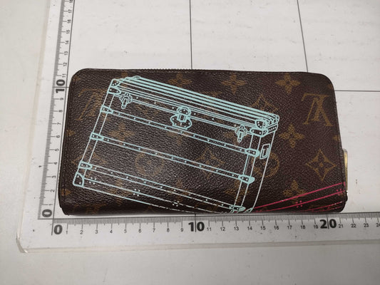 LOUIS VUITTON Monogram Zippy Wallet Print Wallet