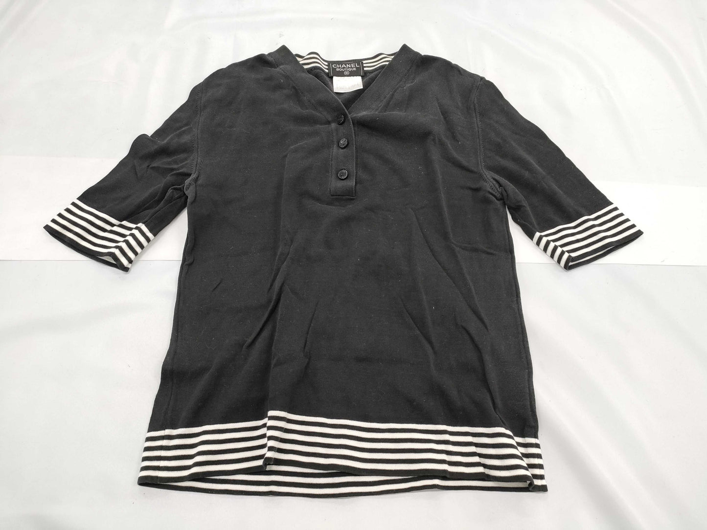 CHANEL 97A Tops Tops