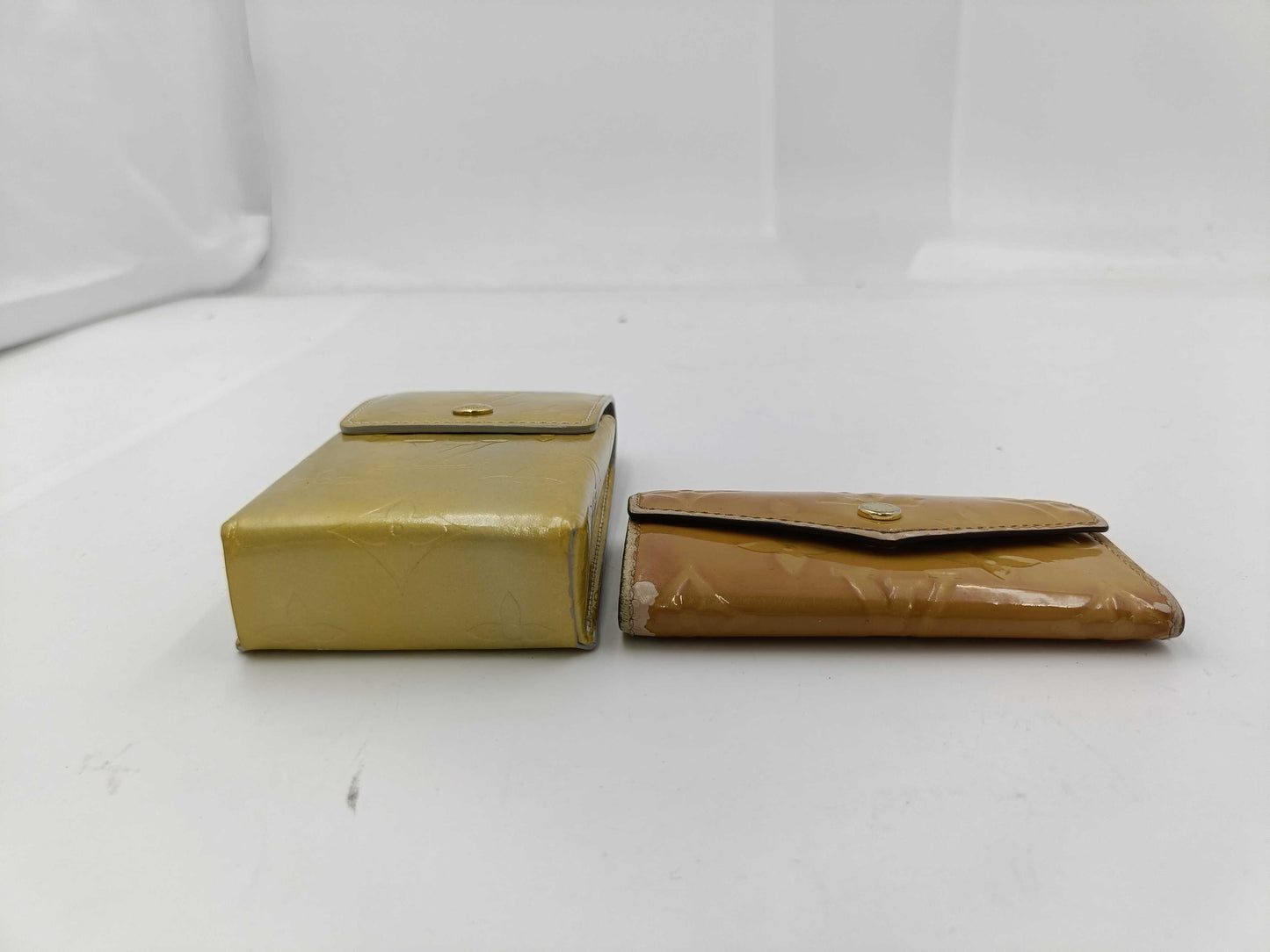 LOUIS VUITTON Vernis Multicle 4 Walker 2-Piece Key Case/Key Holder