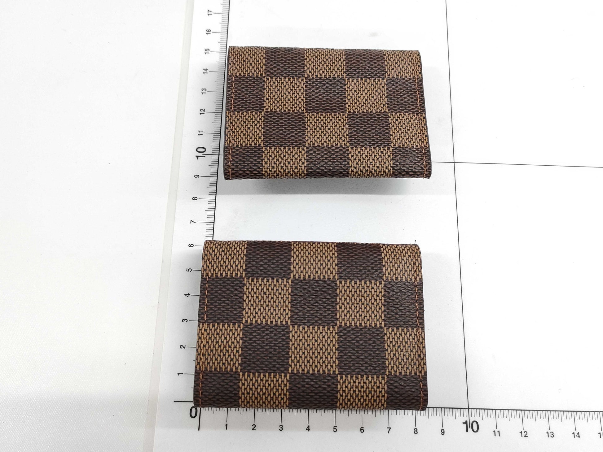 LOUIS VUITTON Damier Cufflink Case *3 Other Accessories