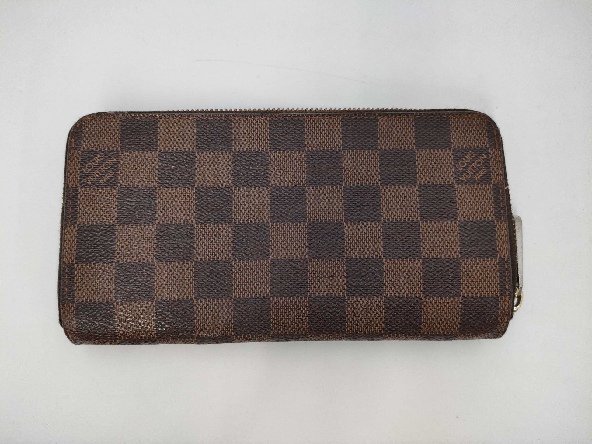 LOUIS VUITTON Damier Zippy Wallet