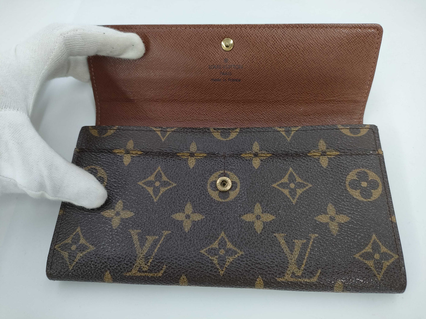 LOUIS VUITTON Monogram Portefeuille Sarah Wallet