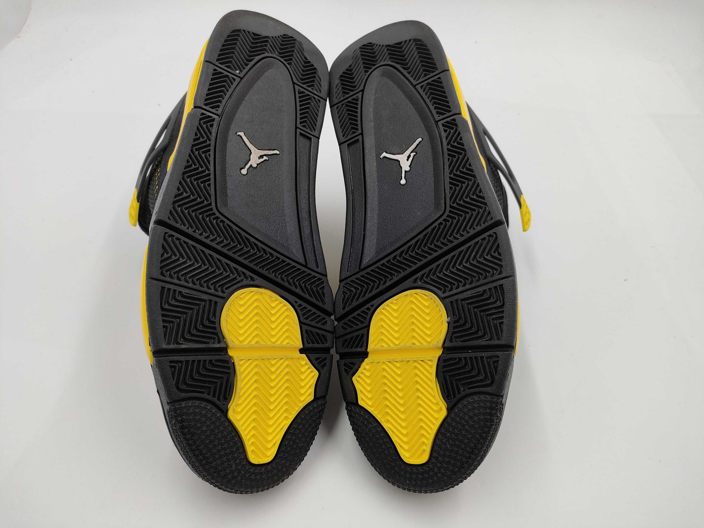 NIKE Air Jordan 4 Retro Sneakers