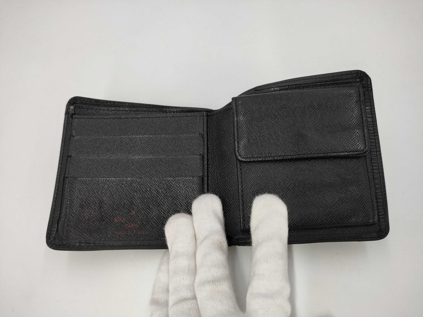 LOUIS VUITTON Epi Portefeuille Marco Wallet