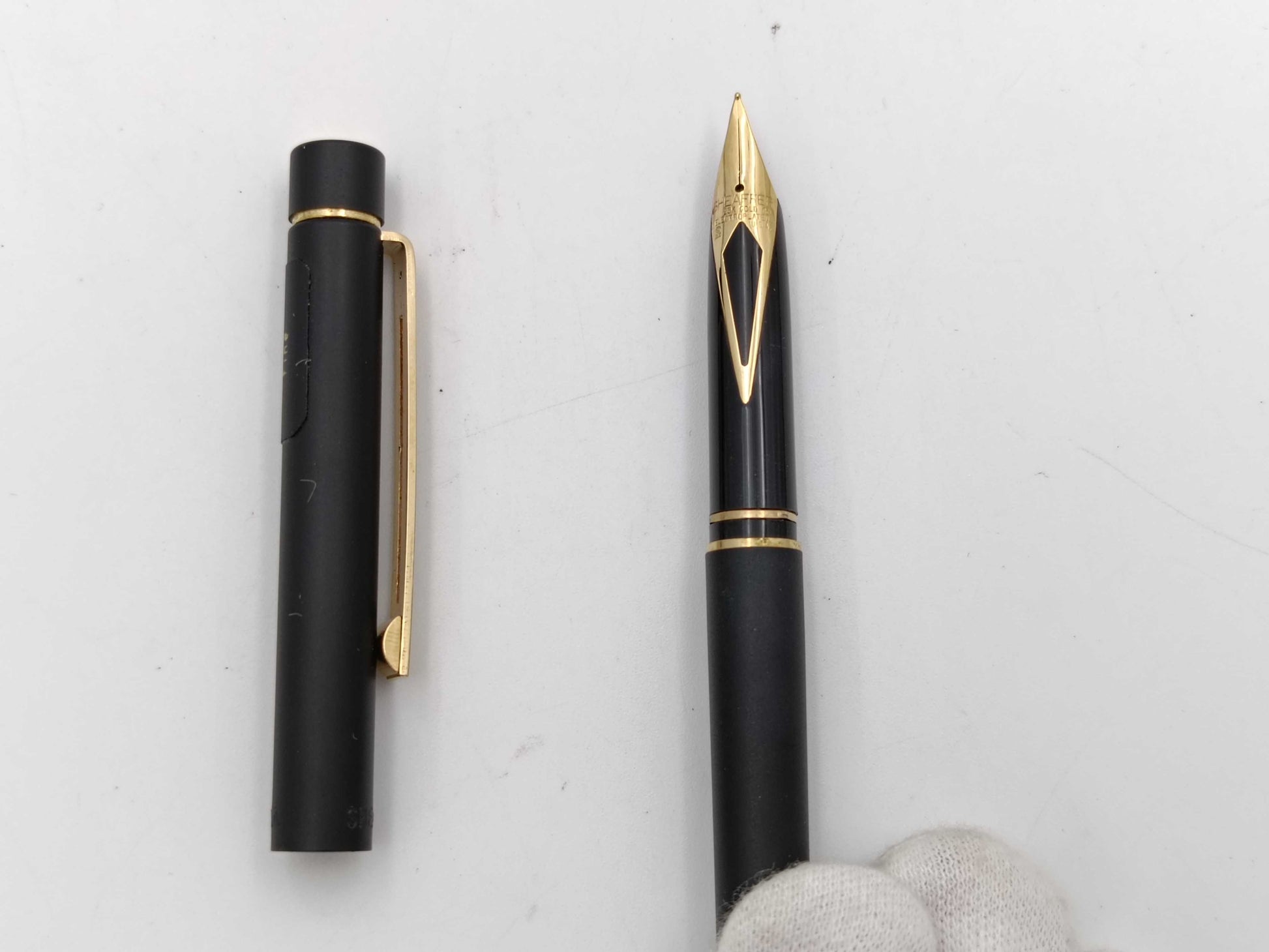 LOUIS VUITTON Tiffany/Pitotto/Sheaffer Stationery 4-Piece Set Pen/Fountain Pen