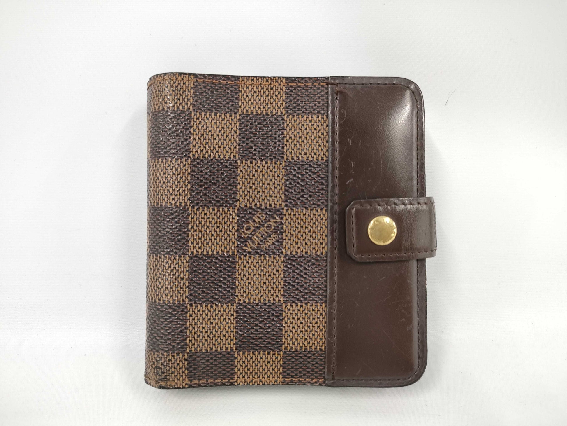LOUIS VUITTON Damier N61668 Compact Zip Wallet