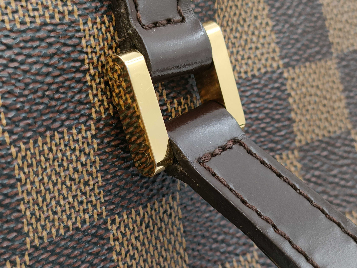 LOUIS VUITTON Damier Papillon Handbag