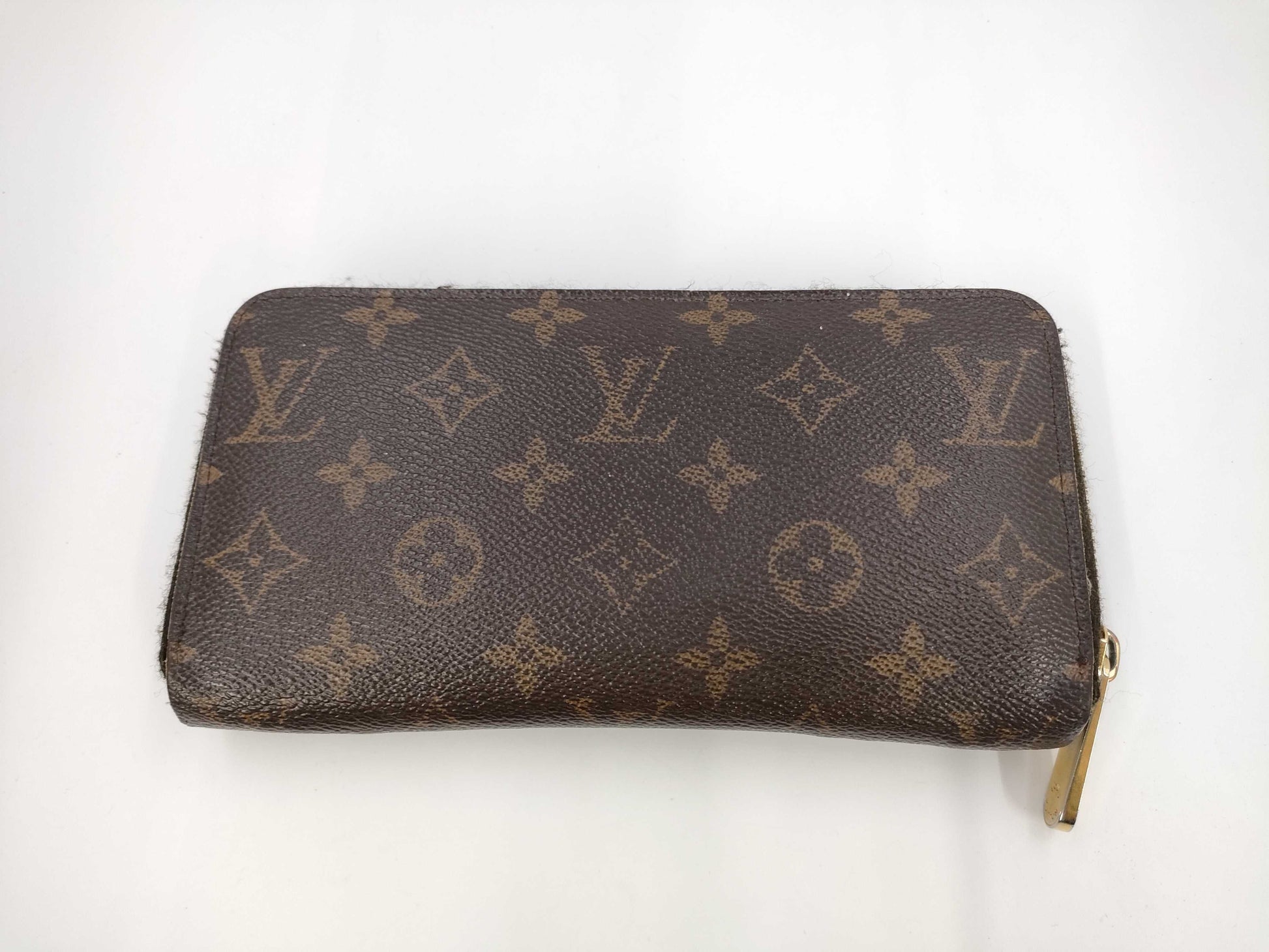 LOUIS VUITTON Monogram Zippy Wallet