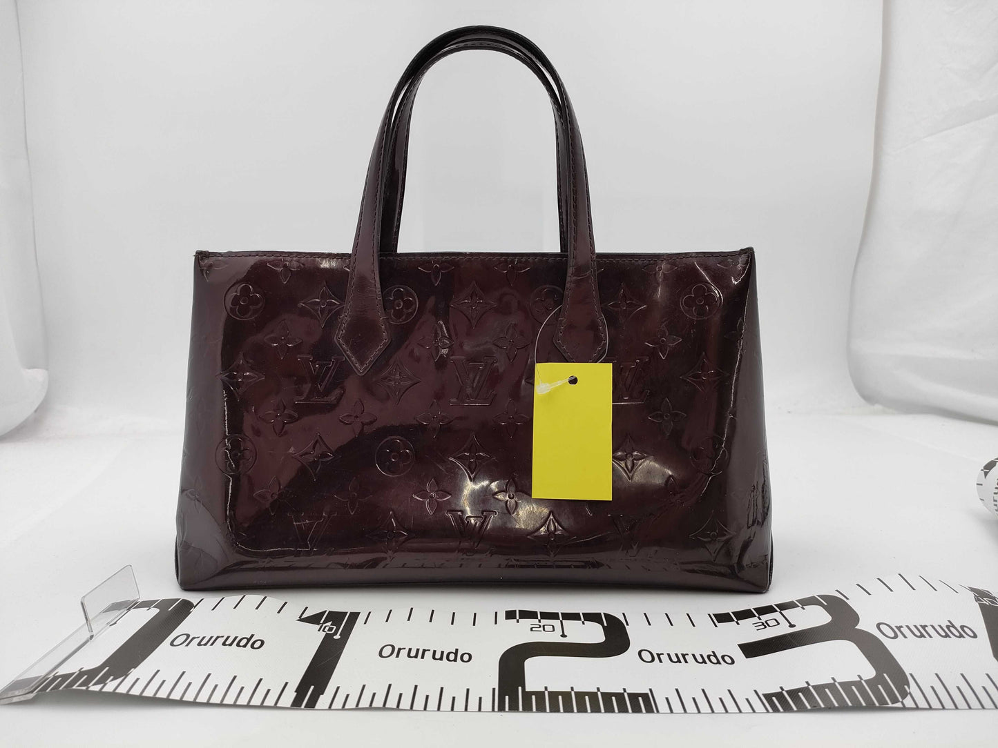 LOUIS VUITTON Vernis M93641 Wilshire PM Handbag