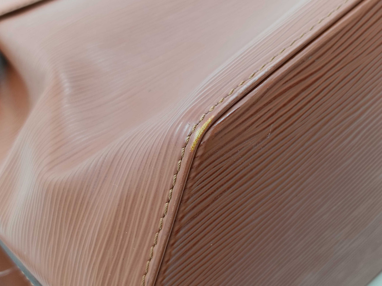 LOUIS VUITTON Epi Sac de Paul Shoulder Bag