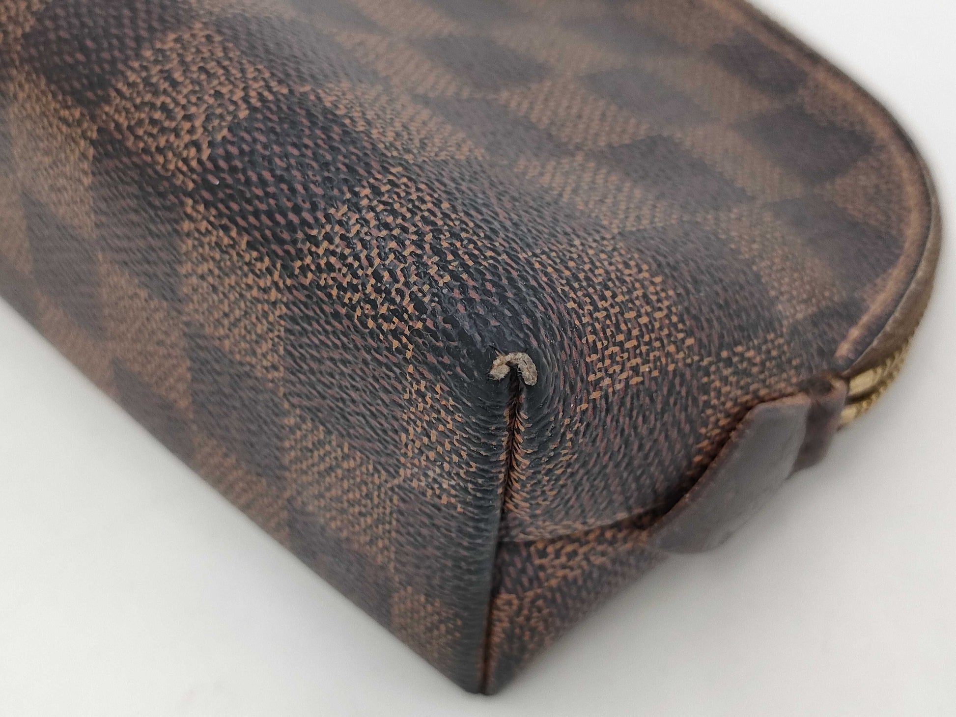 LOUIS VUITTON Monogram Wallet/Damier Pouch Set