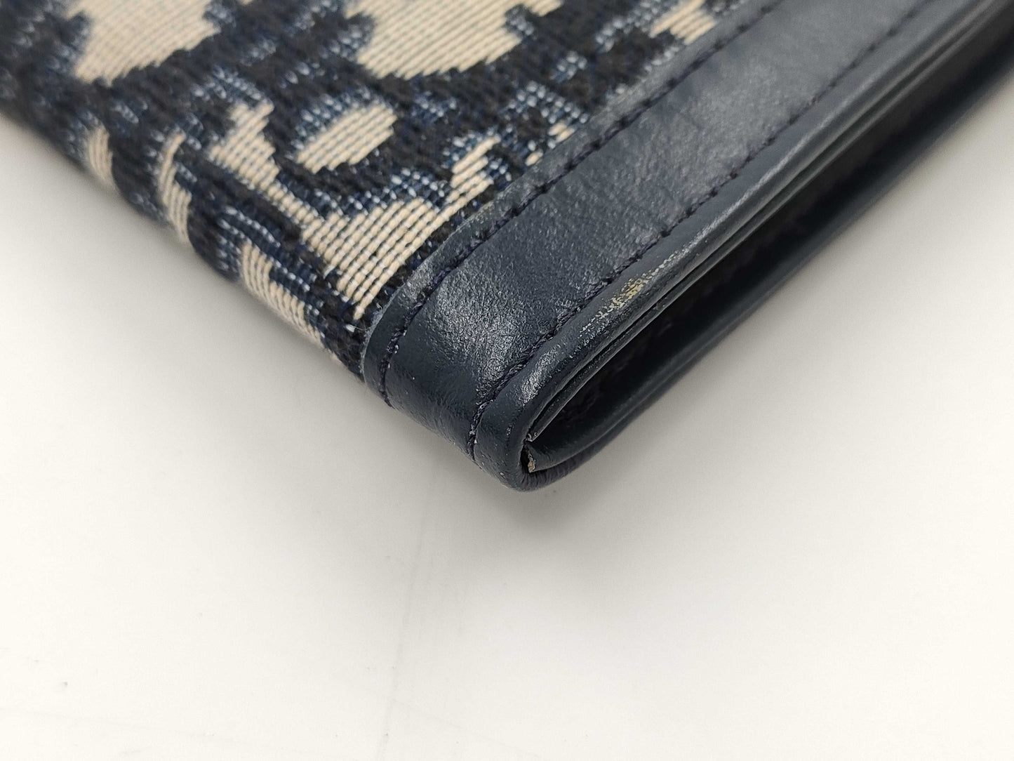 Dior Gucci wallets and other accessories *2 wallets