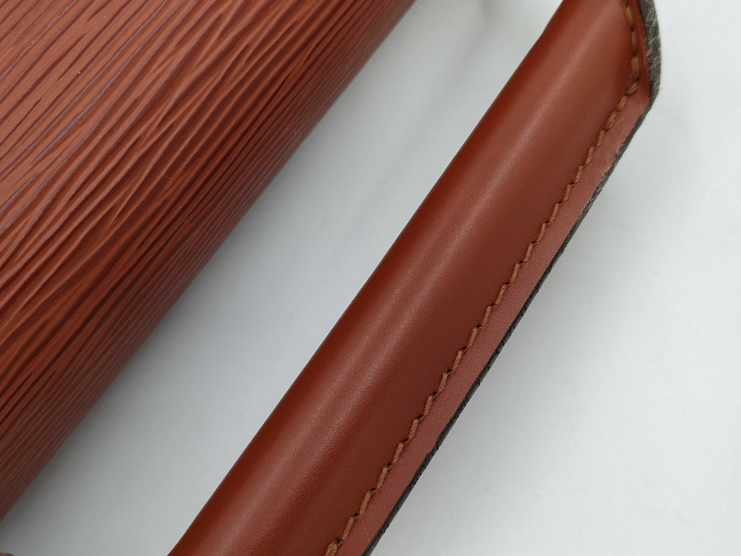 LOUIS VUITTON Epi Conseiller Business Bag