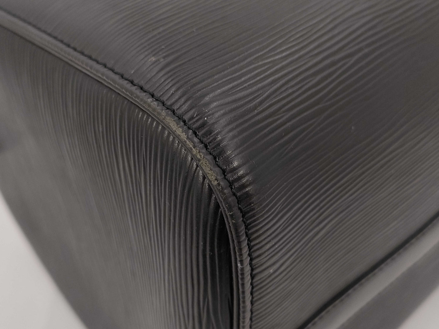 LOUIS VUITTON Epi Speedy 35 Boston Bag