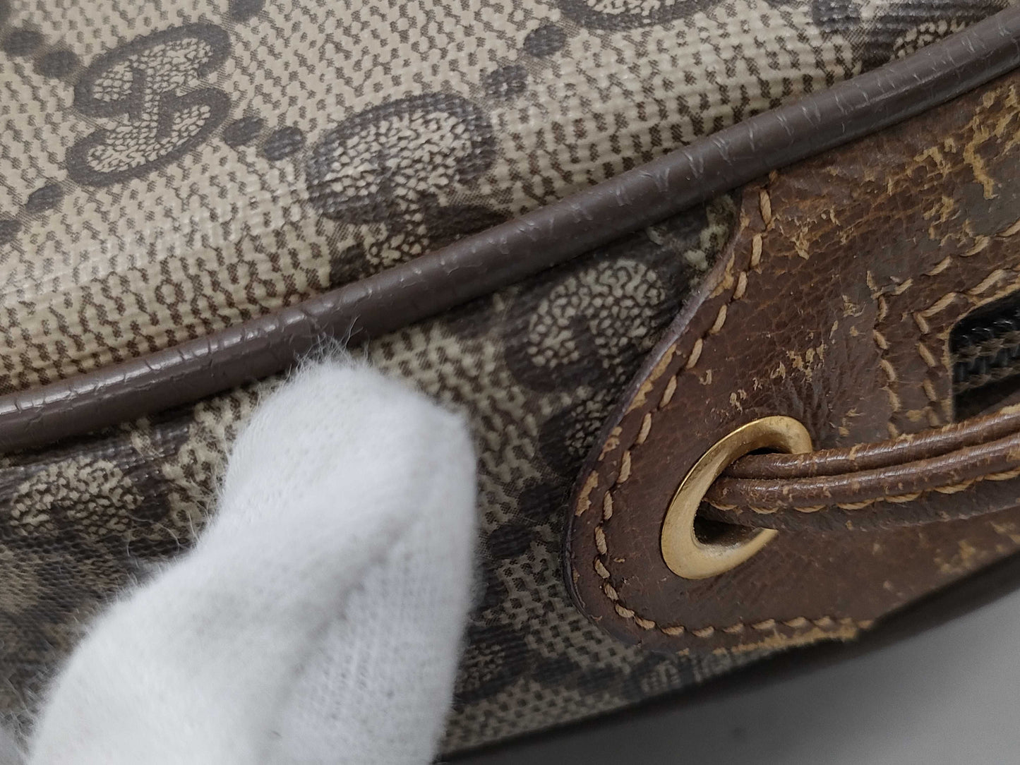 GUCCI Old Shoulder Bag