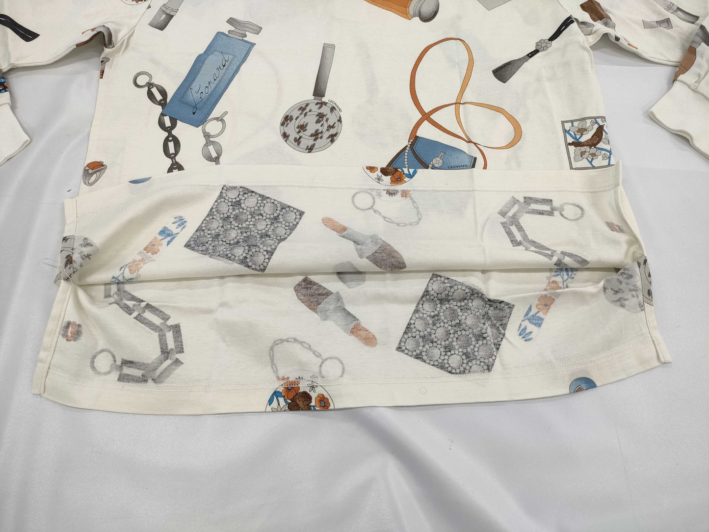 LEONARD all-over print top