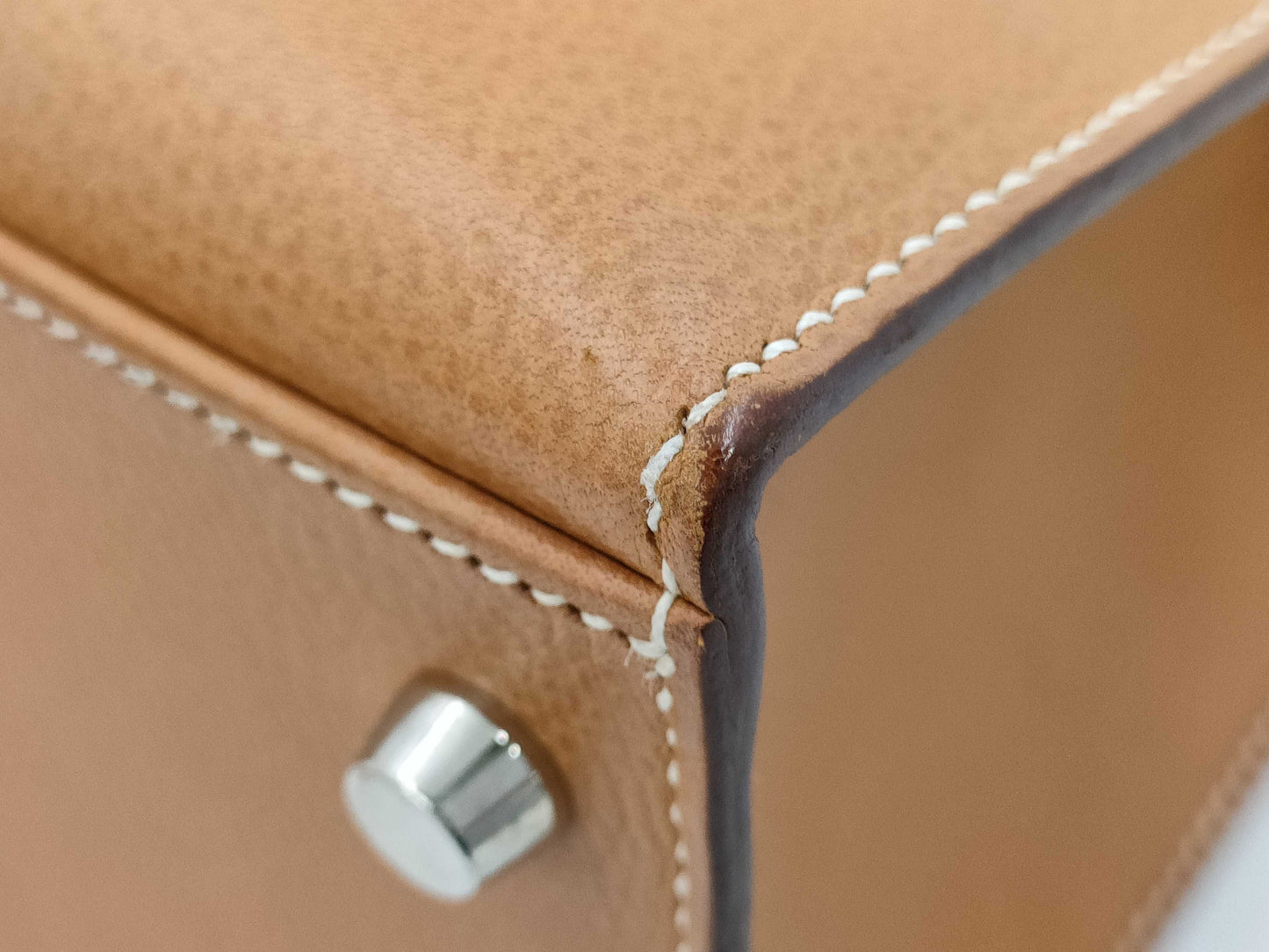 HERMES Kelly 32 Epsom Gold Silver Hardware H Stamped Handbag