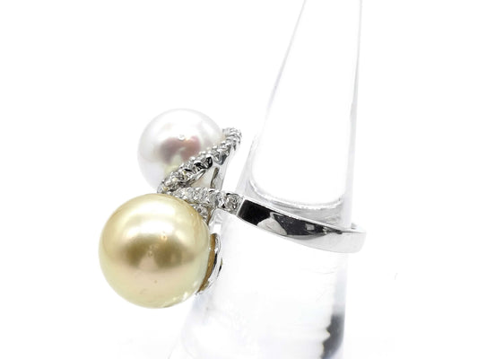 South Sea Pearl Diameter: Approx. 12.0mm / South Sea Pearl Diameter: Approx. 13.5mm, D1.03ct, 18K Gold, 14.0g, Ring