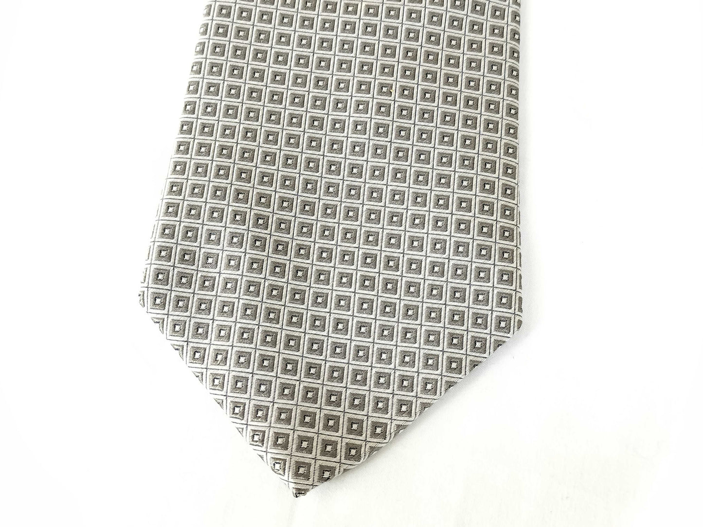 Dior □ Christian Dior tie and other accessories