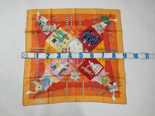 HERMES Carre 90 le carnival de denise scarf