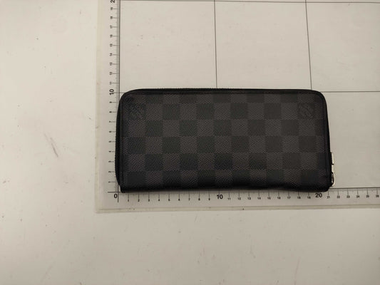 LOUIS VUITTON Damier Graffit Zippy Organizer IC Chip Wallet