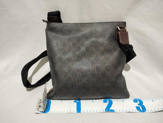 GUCCI 264217 Outlet Engraved Shoulder Bag Shoulder Bag