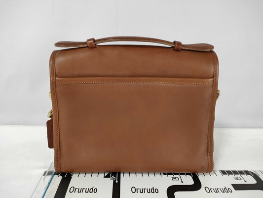 COACH 025 Old Coach Turnlock Shoulder Bag