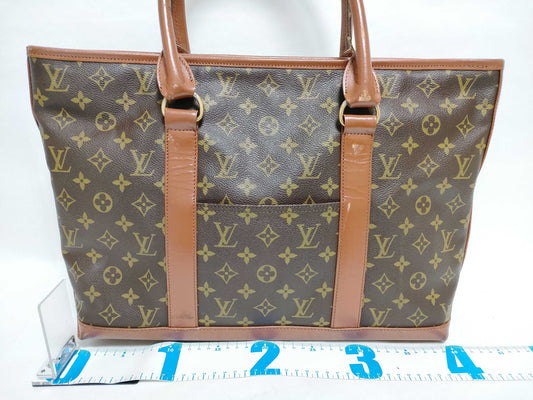 LOUIS VUITTON Monogram Weekend GM Tote Bag