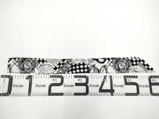 CHANEL Camellia Tzily Scarf