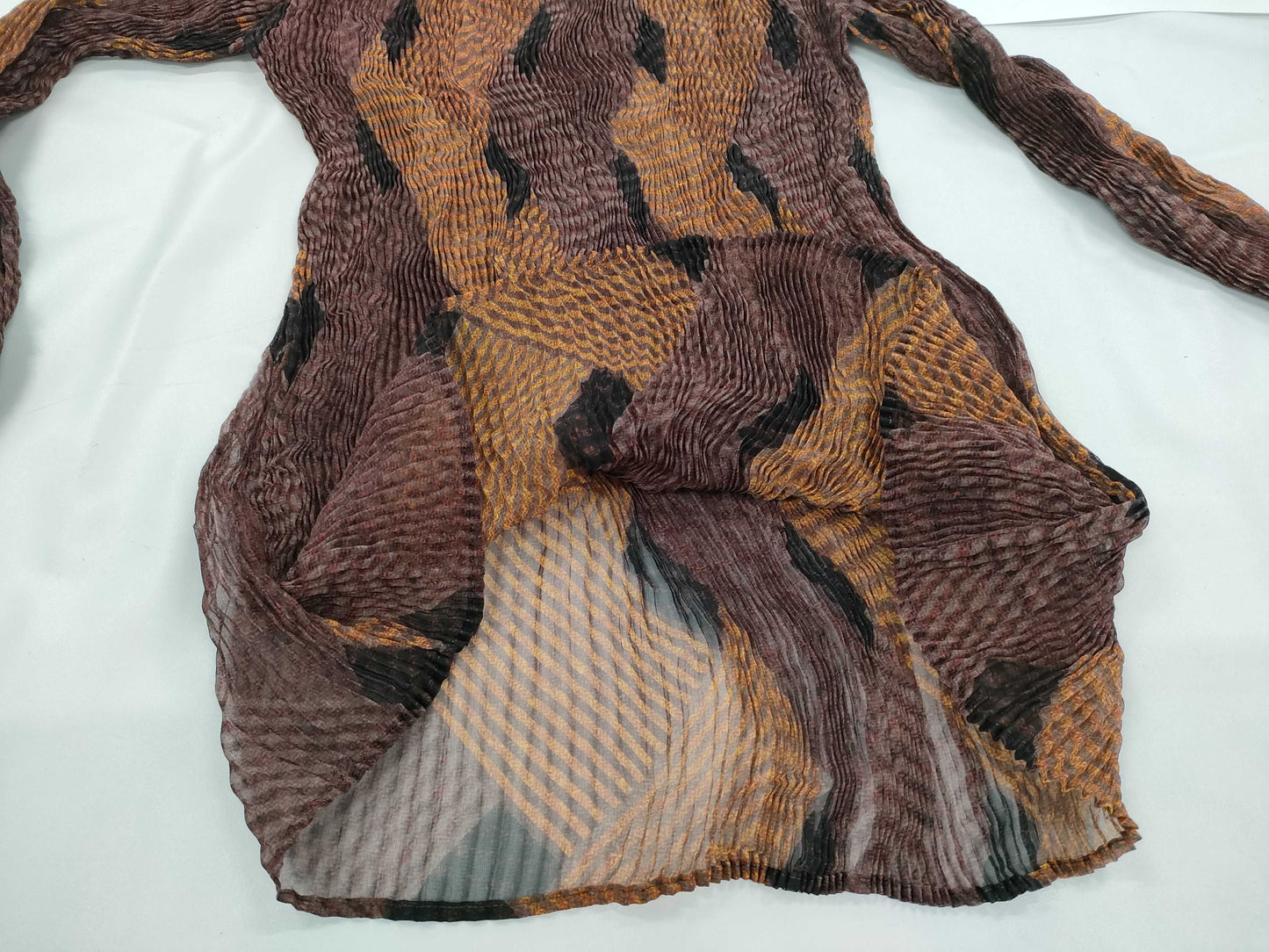 ISSEY MIYAKE Long Sleeve Pleats Please Top