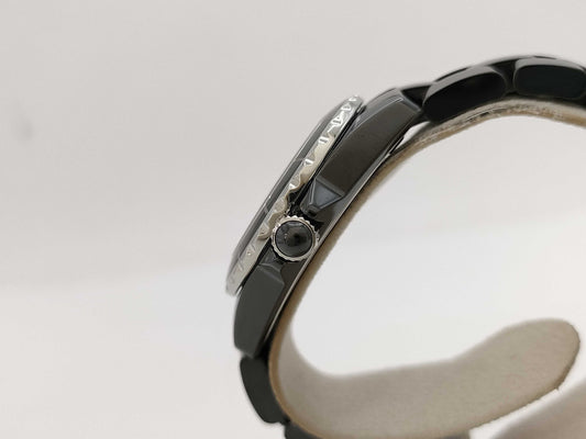 CHANEL J12 H2569 S.G.95400 Quartz Women's Watch