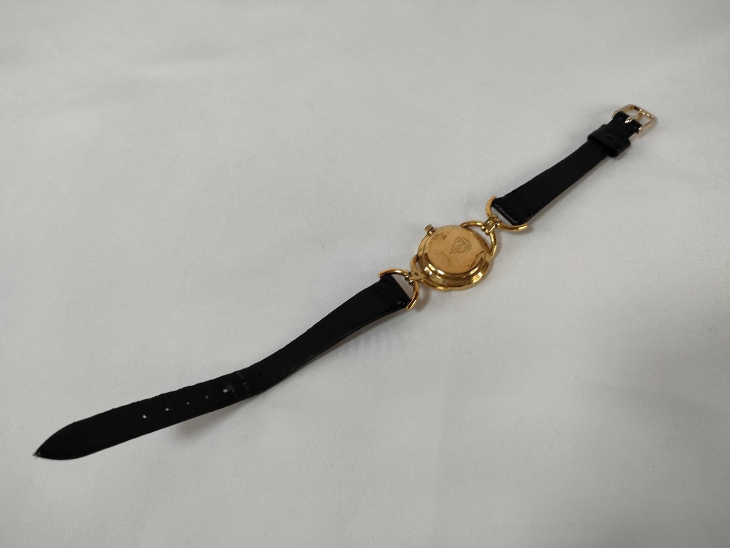 GUCCI 6000L/Non-original strap women's watch