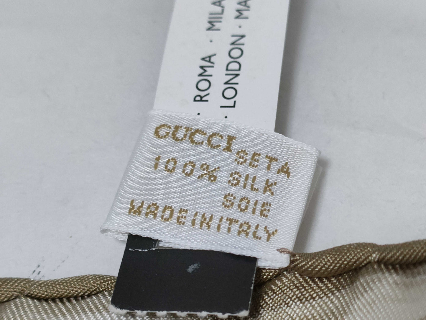 GUCCI Sunflower Yellow Scarf