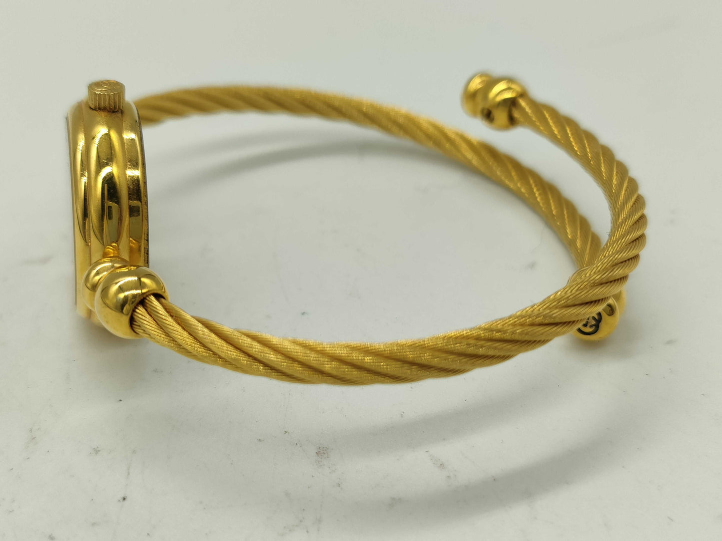 GUCCI 2700.2.1 Women's Watch