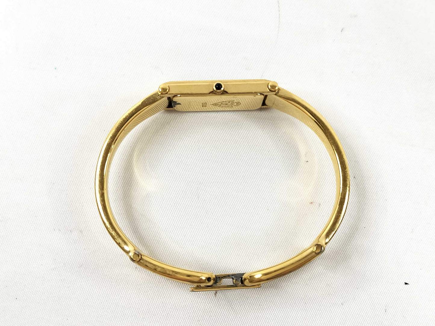 GUCCI 1500 Quartz Women's Watch