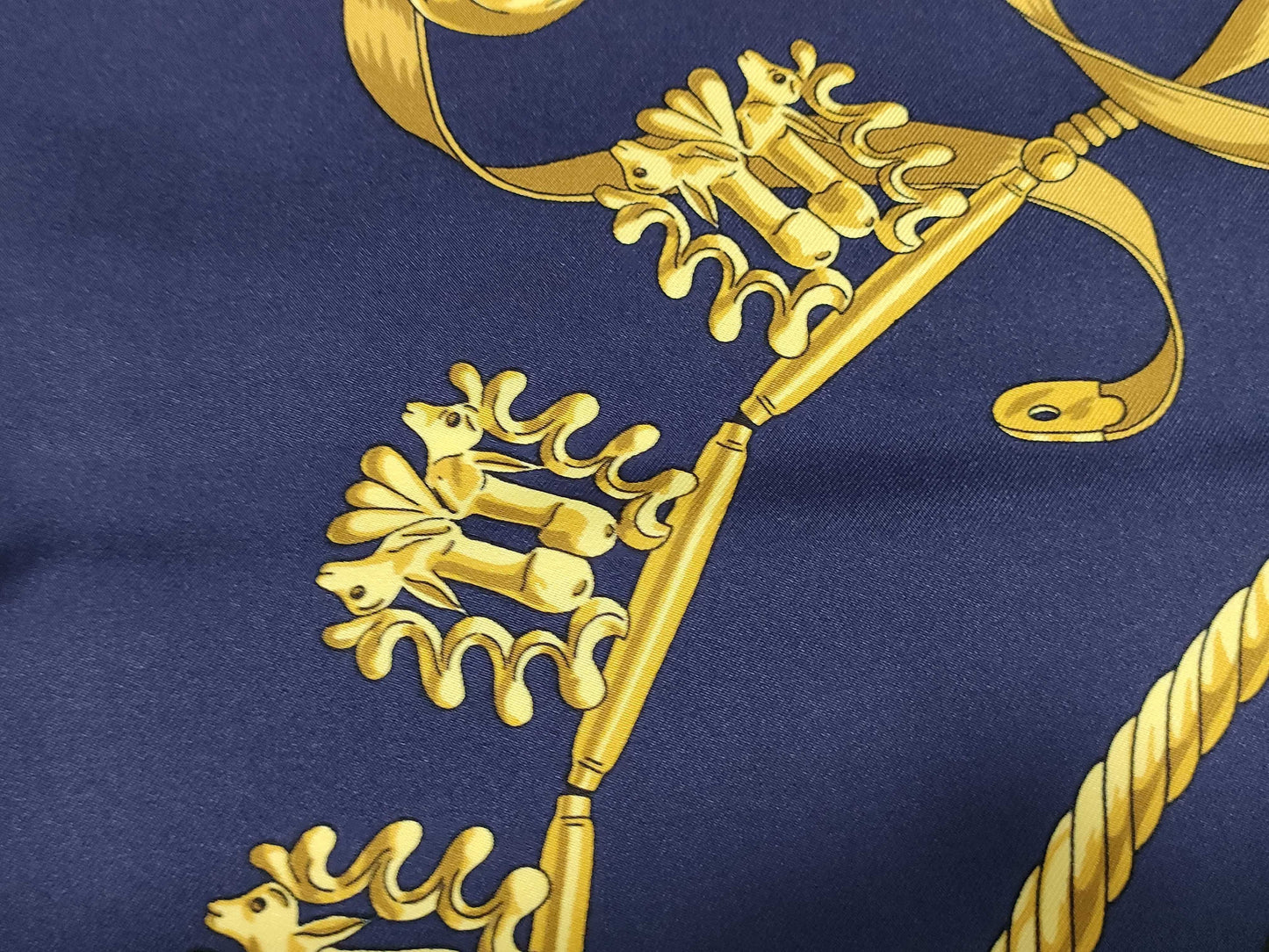 HERMES Carre Golden Knight Scarf