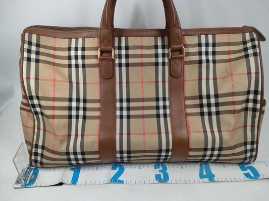 Burberrys Boston bag