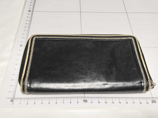 CHANEL Round Turn Wallet