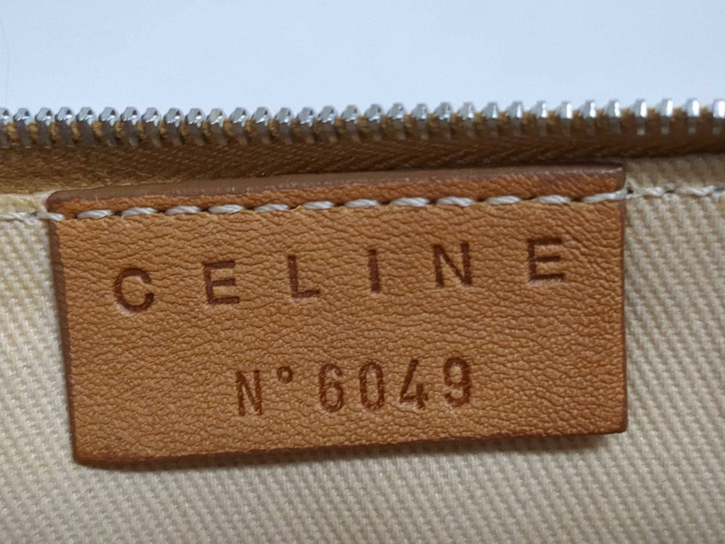 CELINE Gucci/Ferragamo *3 wallets, pouches